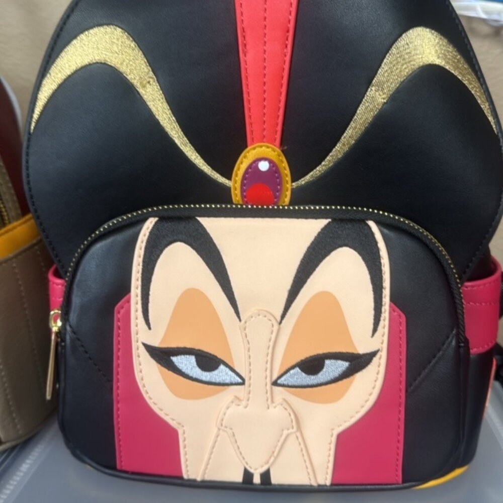 Loungefly Disney Aladdin Jafar Cosplay Womens Double Strap Shoulder Bag Purse